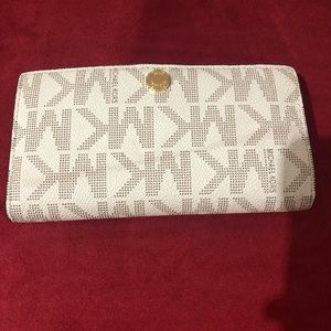 Michael Kors Leather Wallet